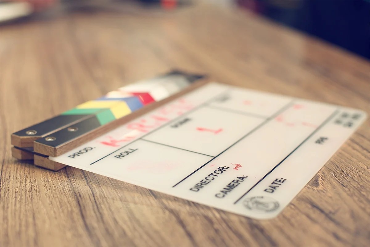 50 Examples of Large Background Video sites