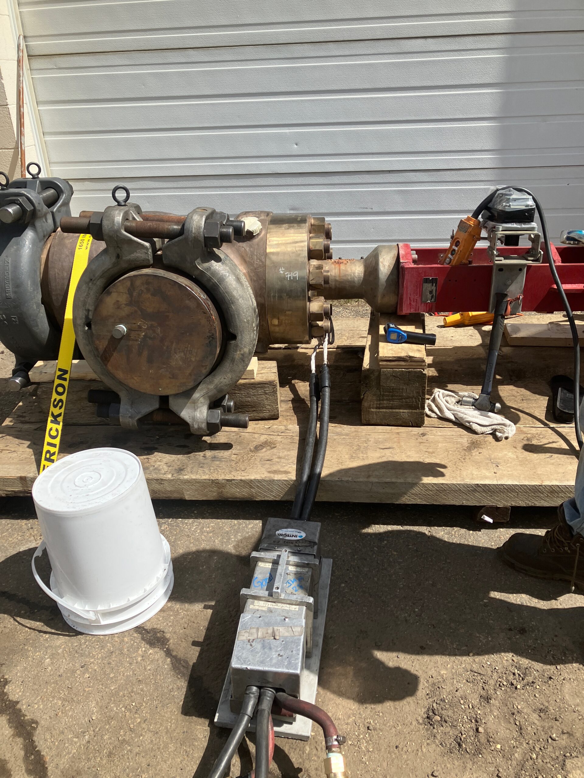 Induction Bolt & Nut Heating INTEGRA Technologies