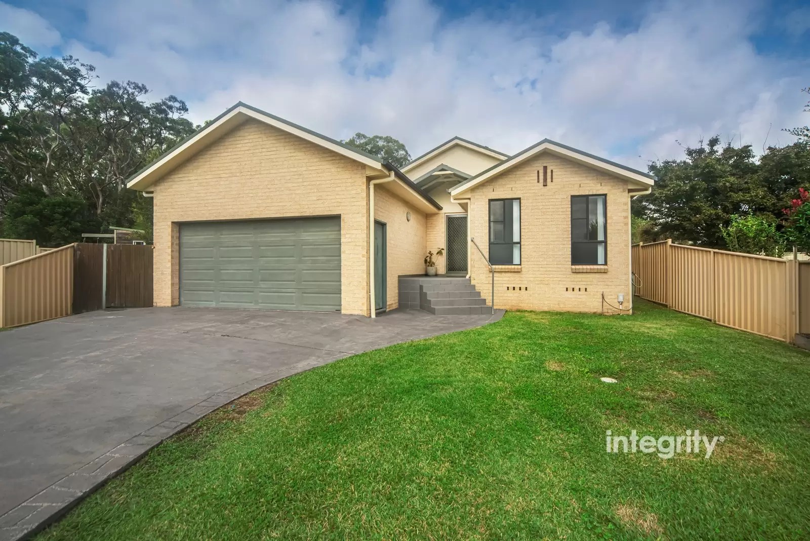 25 Karana Drive, North Nowra NSW 2541 Sold by Integrity Real Estate Nowra