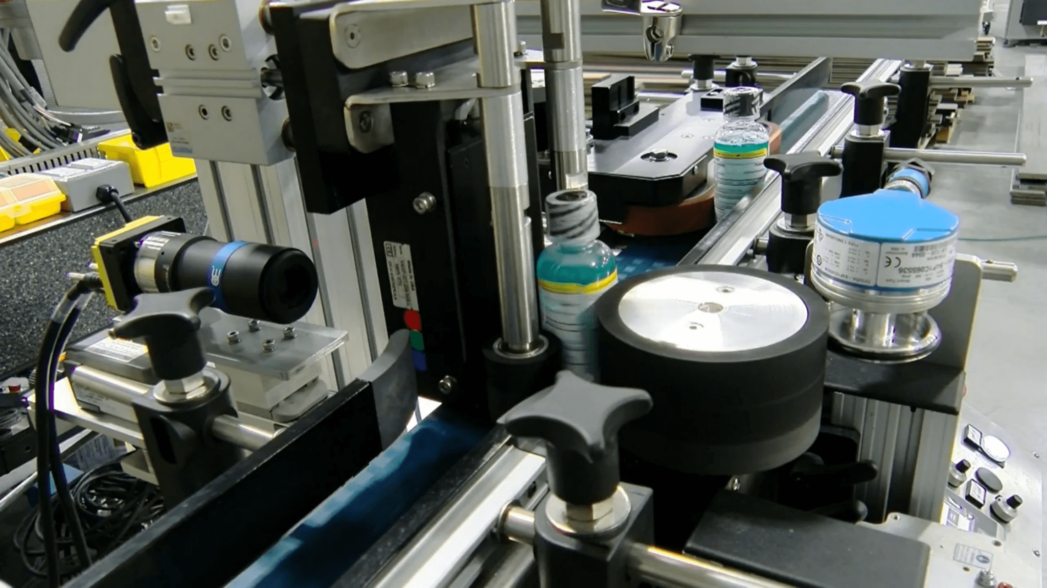 Label Inspection System for Cylindrical Bottles