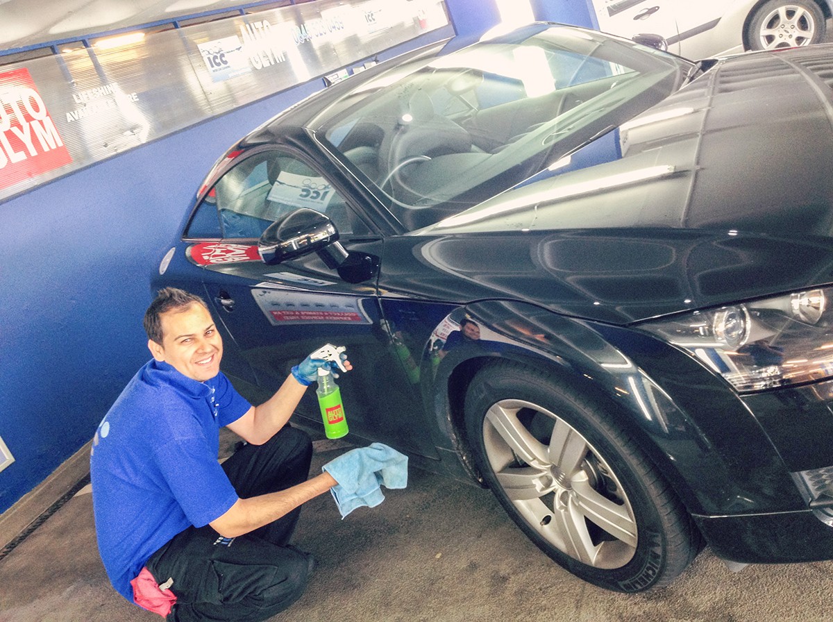 Redditch King Fisher Shopping Centre Inter Car Cleaning