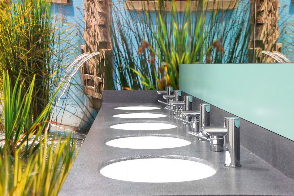 How many toilets should my workplace have? Interfix