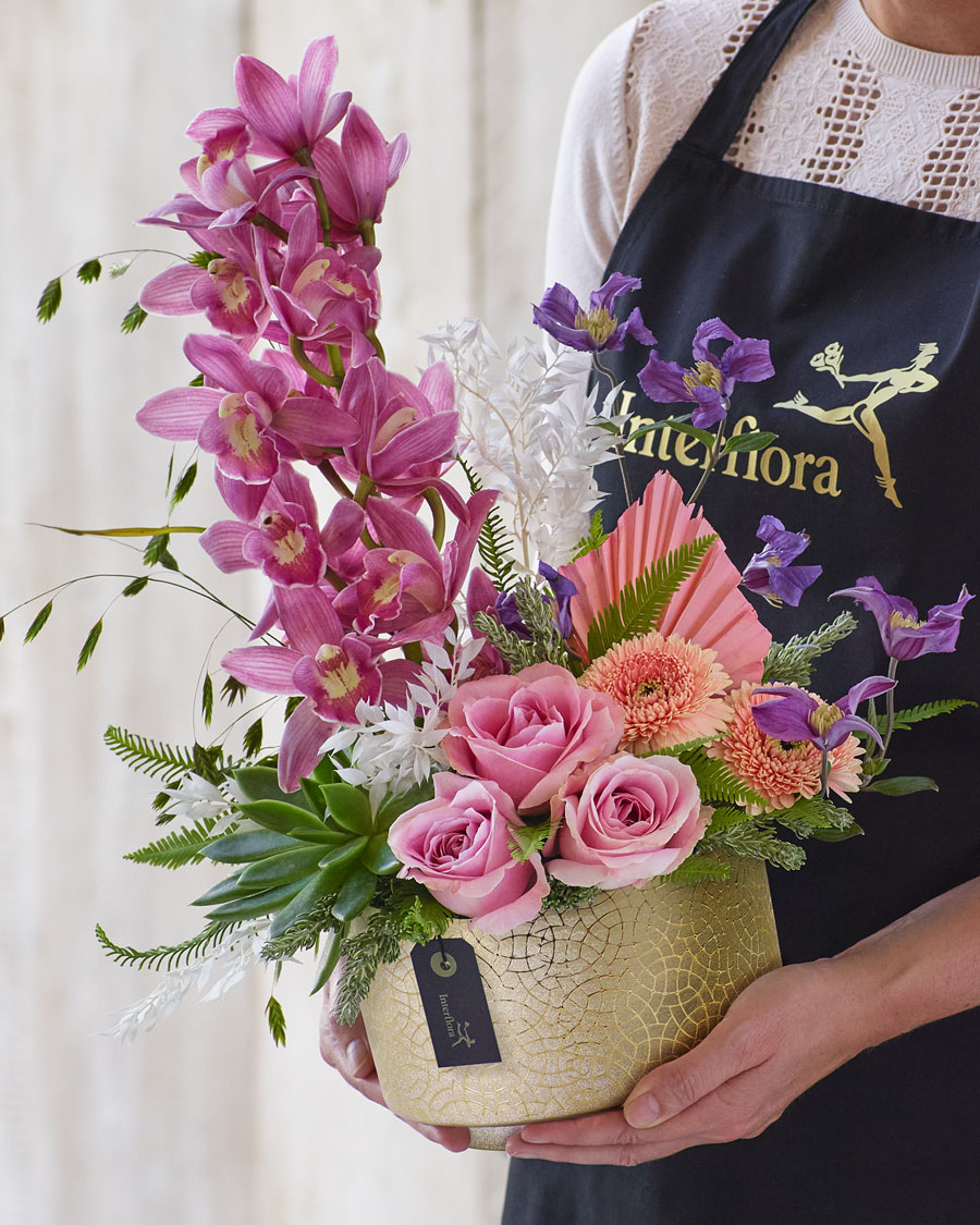 Anthem for flowers Flower arrangements Interflora Eesti. Flower