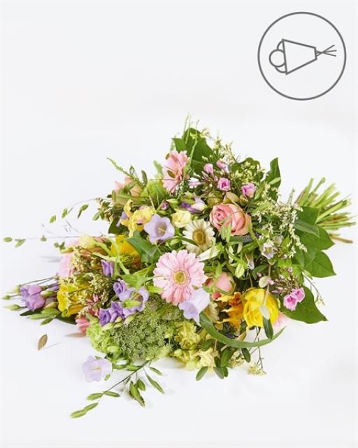 Memories Funeral bouquet Sympathy & funeral Interflora Lithuania