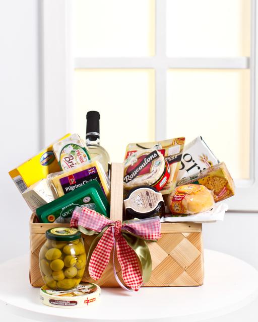 Small Cheese Gourmet Basket Gourmet Interflora Latvia. Flower Delivery