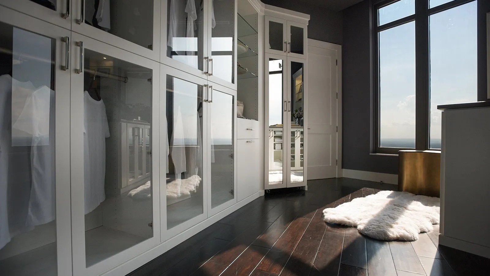 Tips For Finding The Best Closet Designers Near You