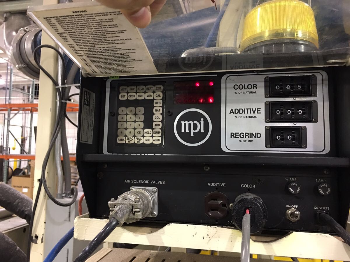 Maguire Model WSB 221 Weigh Scale Blender International Packaging Company