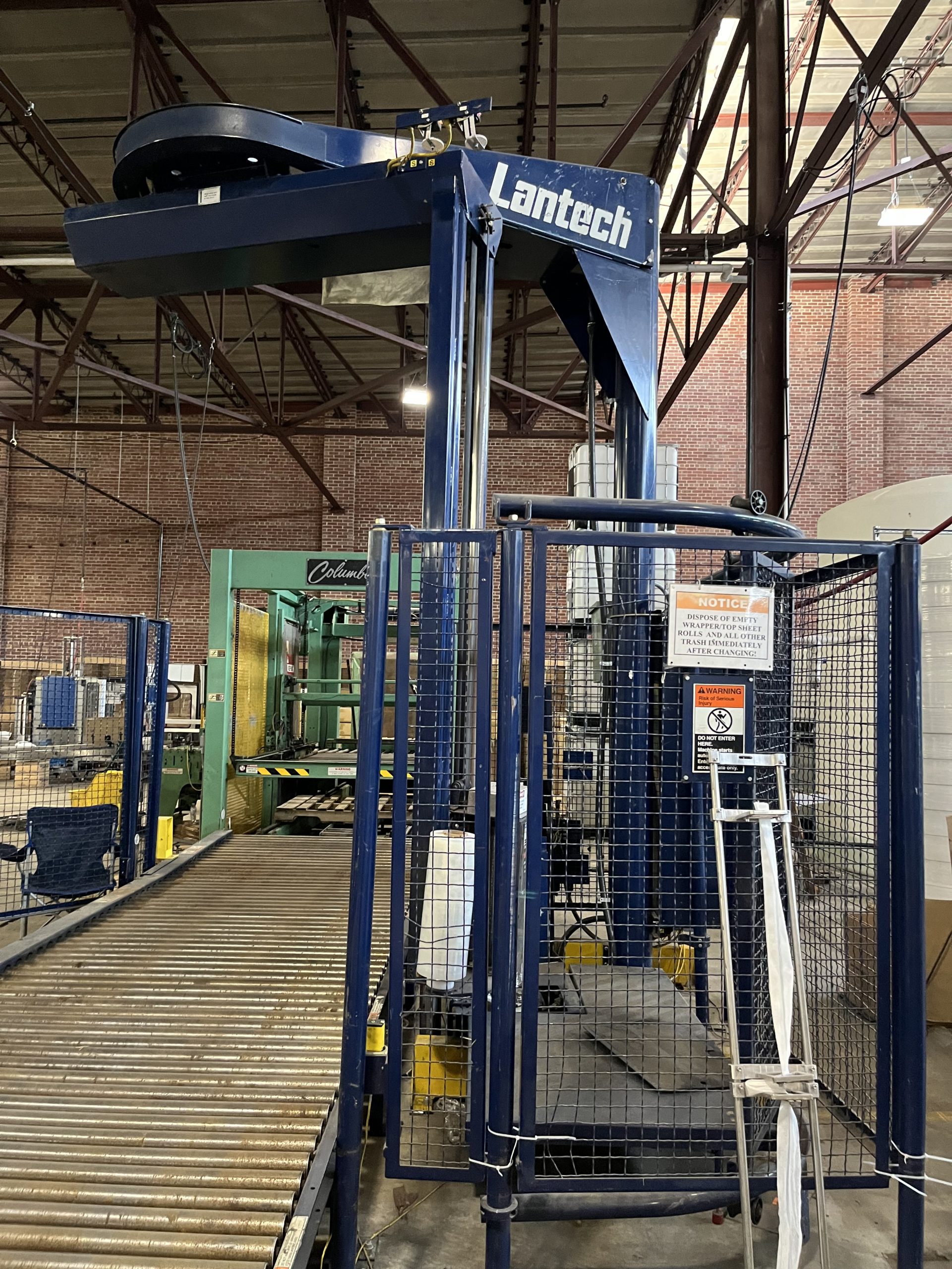 Lantech Model S1503 Automatic Stretch Wrapping Machine International