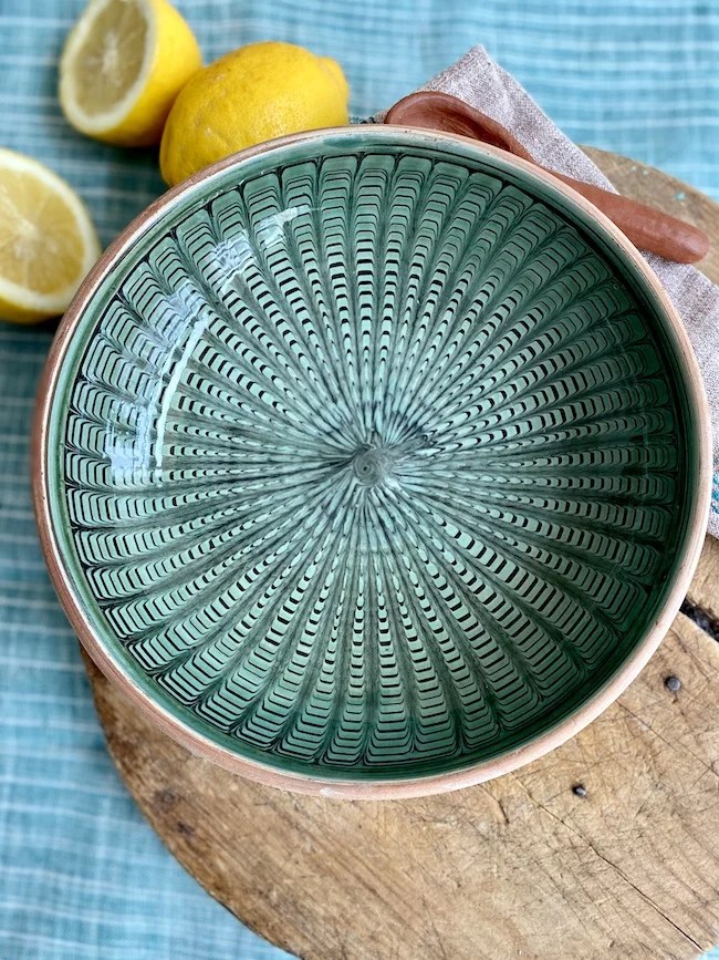 Small green bowl, peacock design, Horezu, Romania INTERNATIONAL WARDROBE