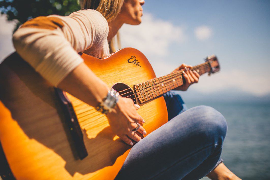 Click here for the ultimate guide on how to buy a first guitar