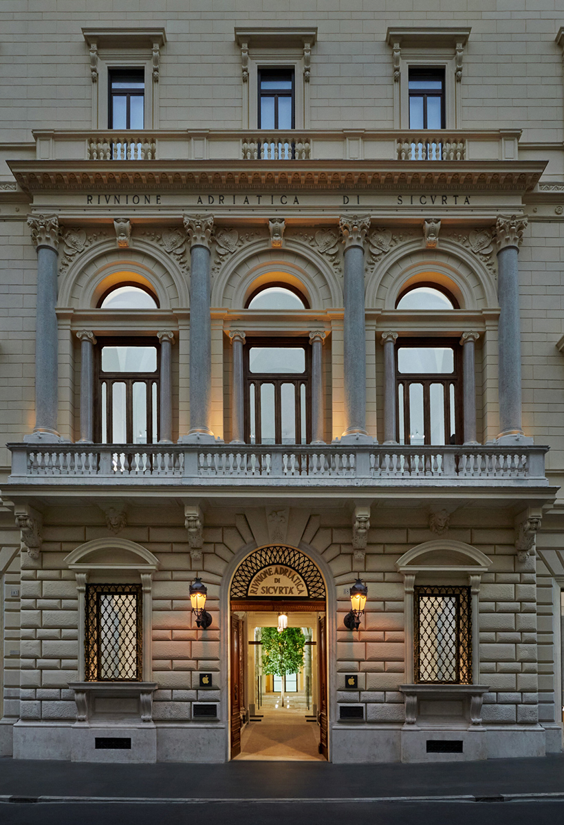Apple Via del Corso opens in Rome Interni Magazine