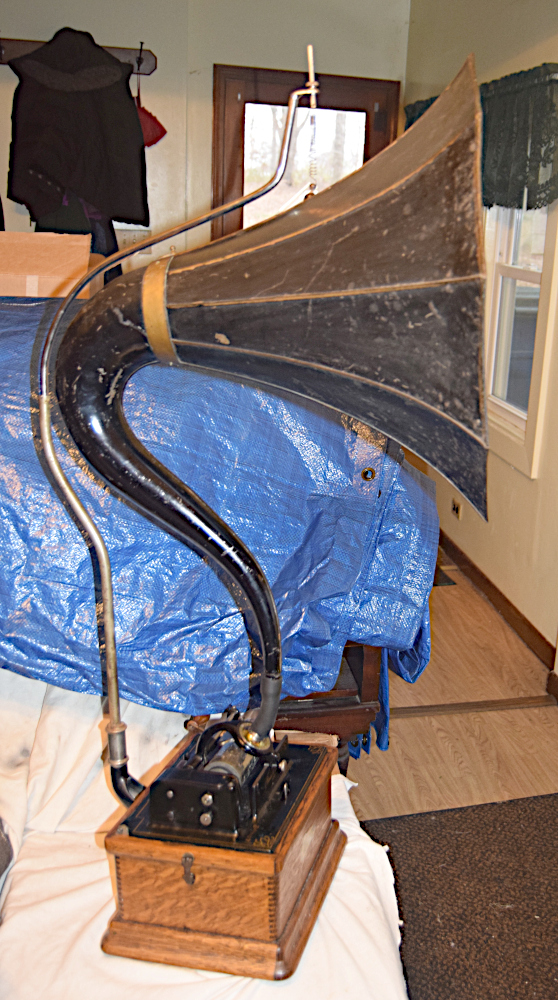 Edison Fireside Phonograph, horn, H reproducer for sale