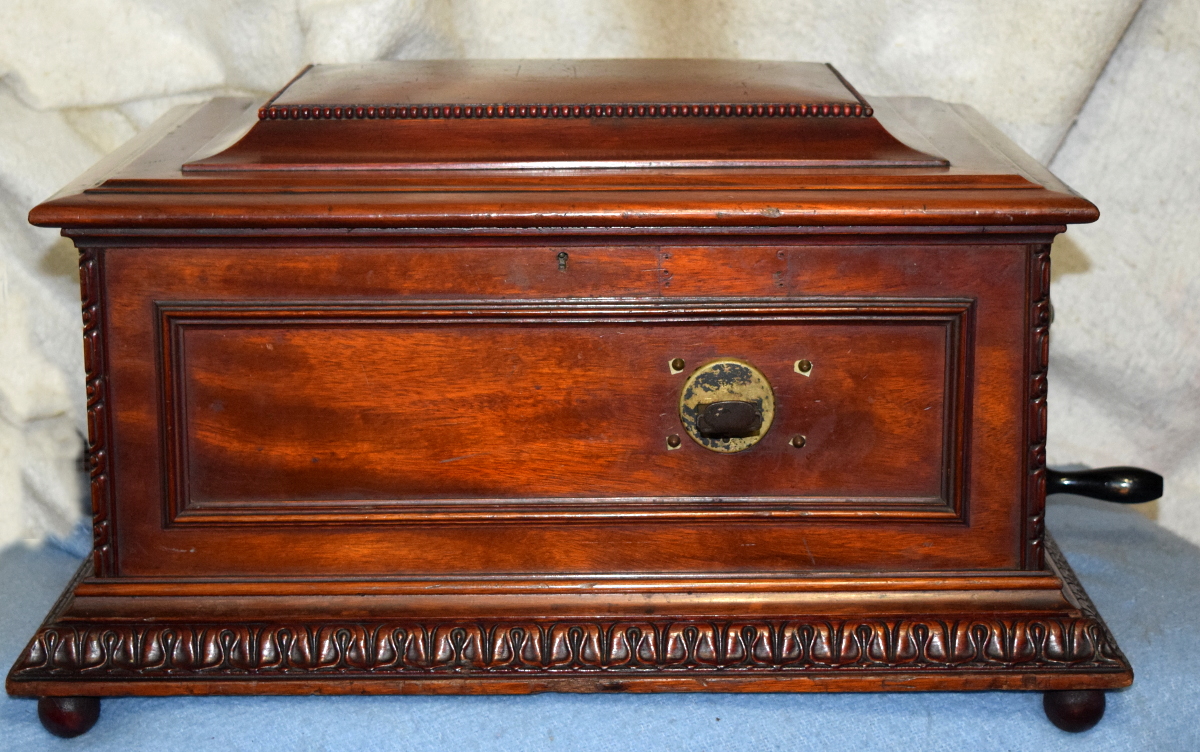 15.5" Regina music box, coinoperated for sale