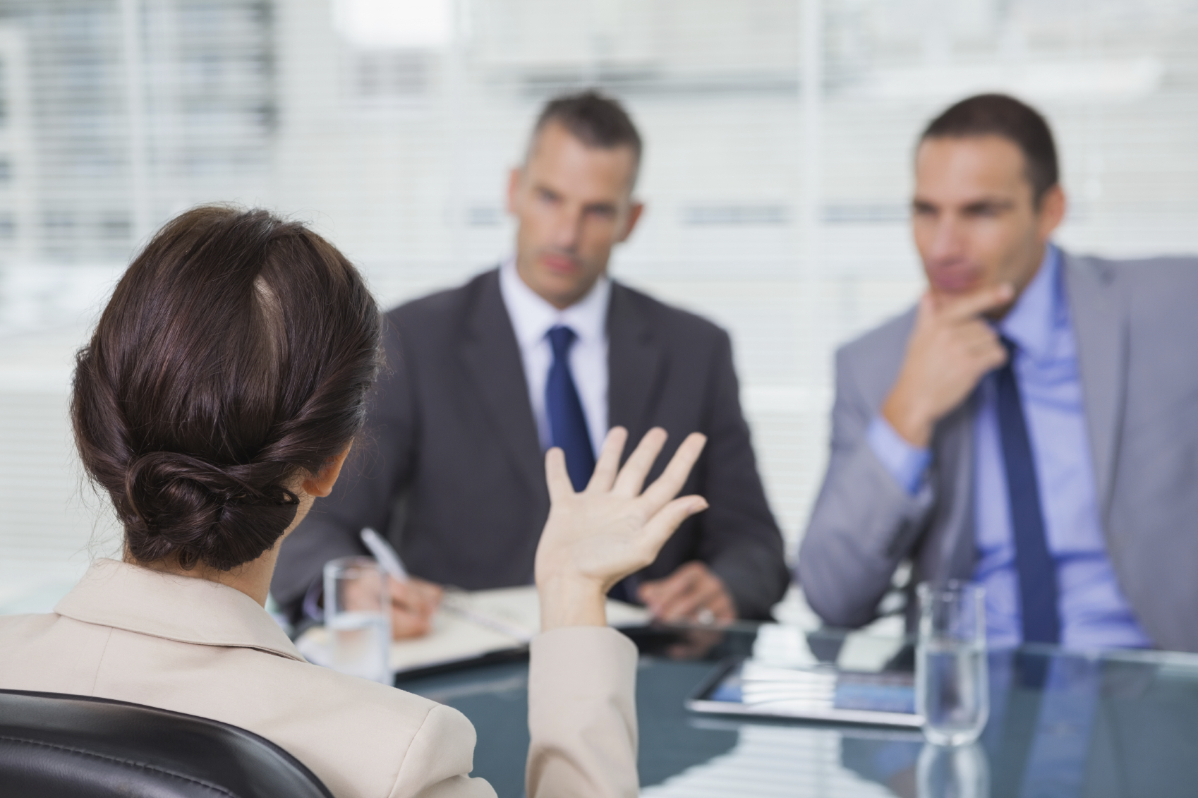 Body Language Techniques For Top Interview Performance