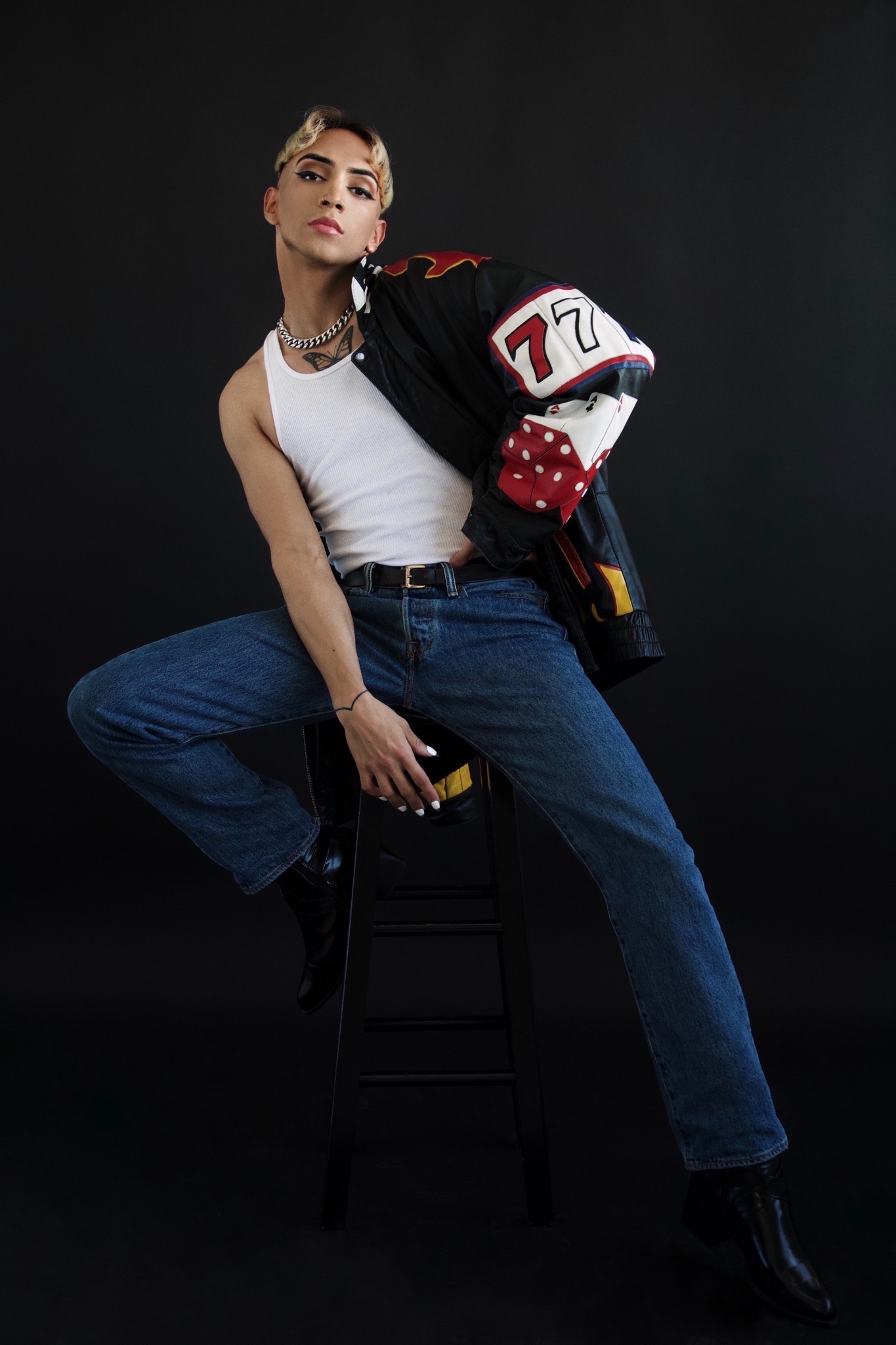 Meet Darrion Gallegos, Ariana Grande's Favorite Dancer(012)