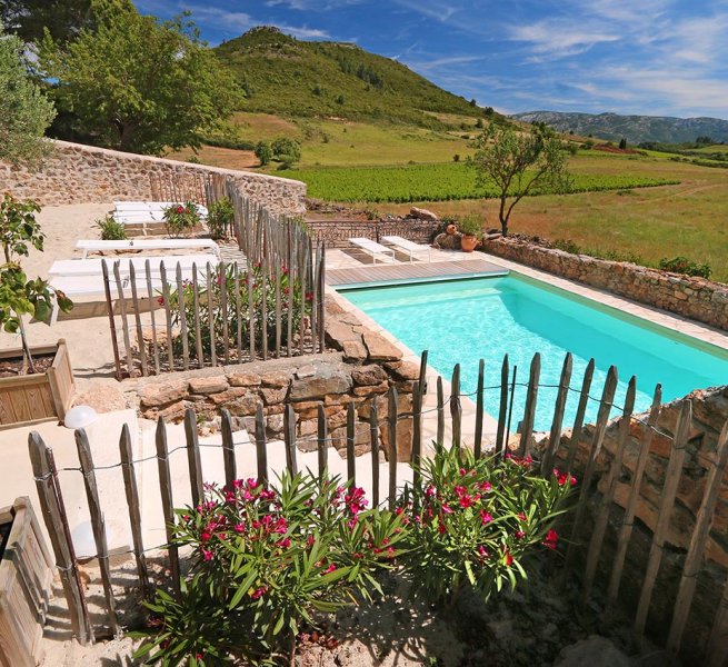 Beau domaine viticole et agrotouristique de 236 ha