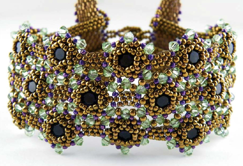 Seed Bead Bezels, Jewelry Making Techniques, Tips and More! Interweave