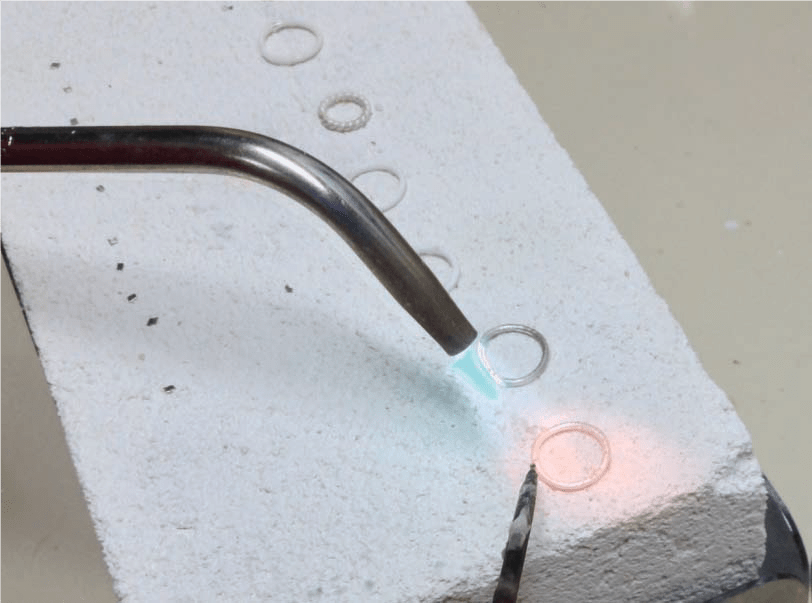 Jewelry Soldering When Going in Circles Is a Good Thing Jewelry