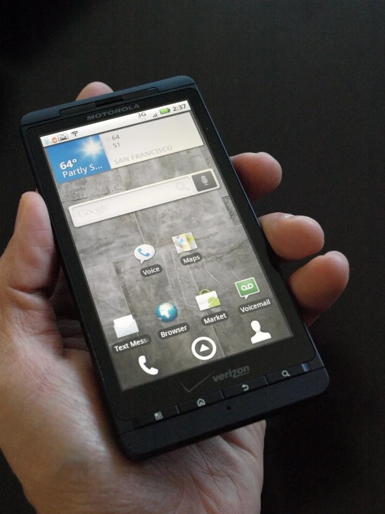 Verizon Motorola Droid X Review This is the droid you've been looking for.