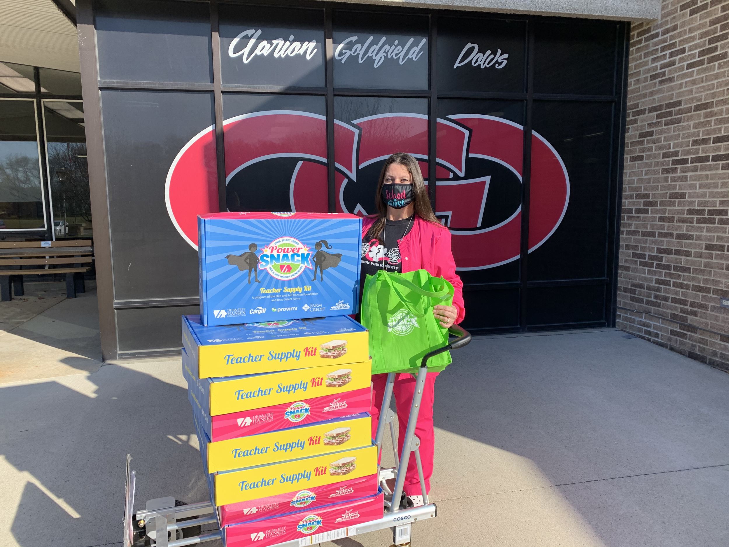 Power Snack Visits CGD Schools Iowa Select Farms