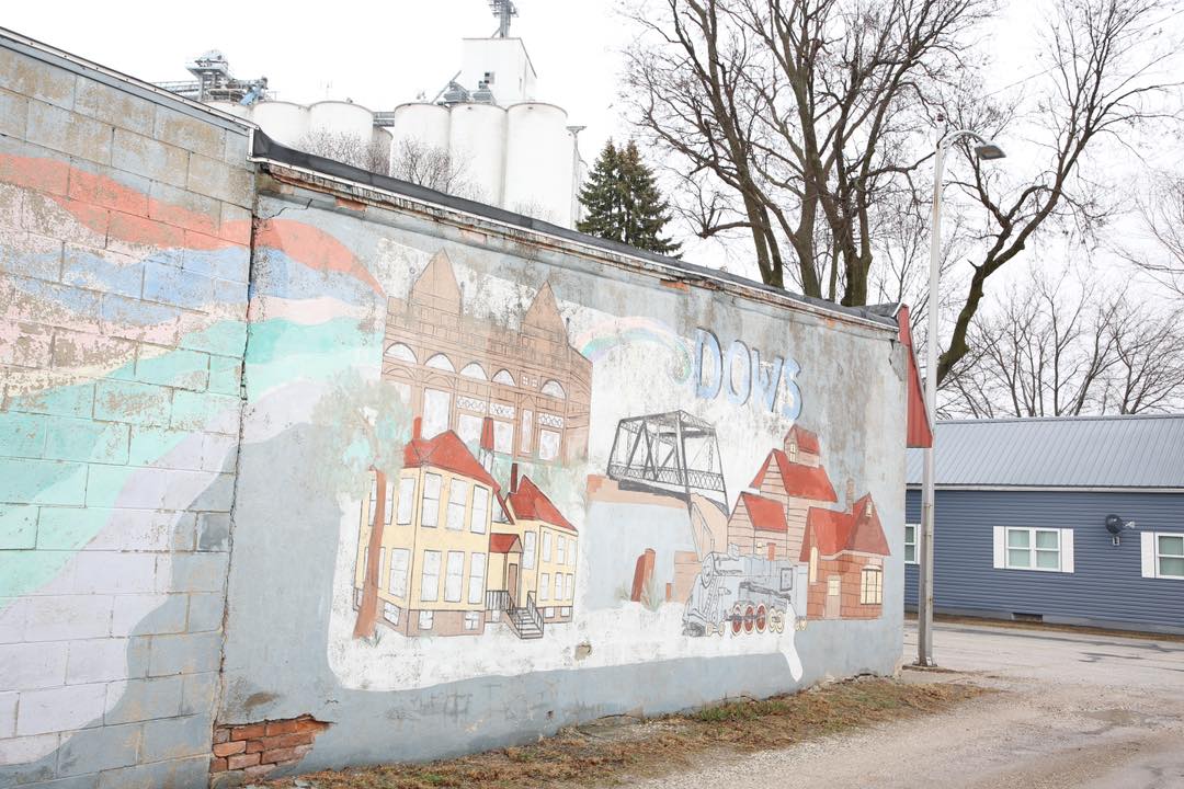 Dows Grocery Store Receives National Ag Day Delivery Iowa Select Farms