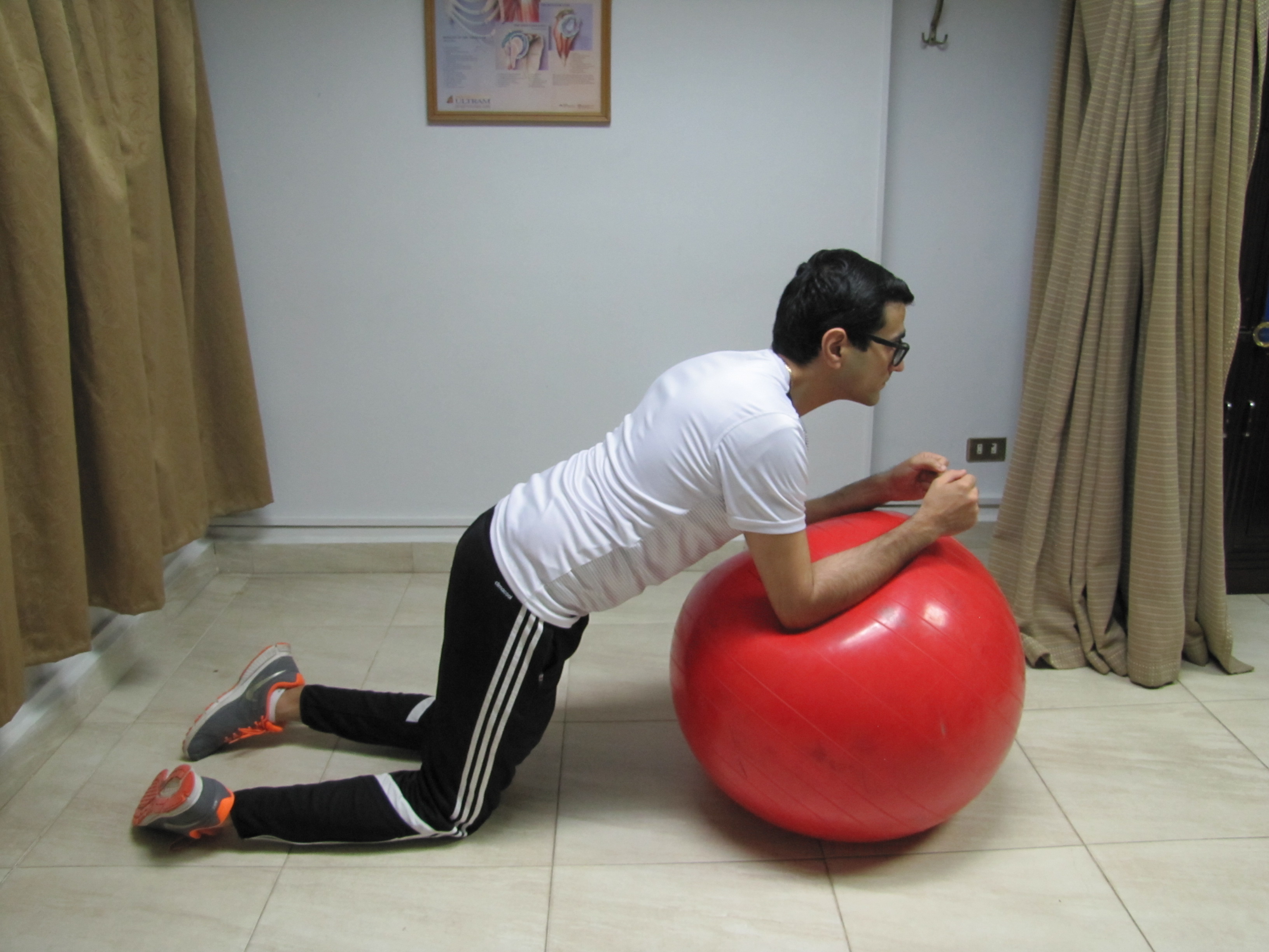IPC Physical Therapy Center Ball exercises/Ball Plank