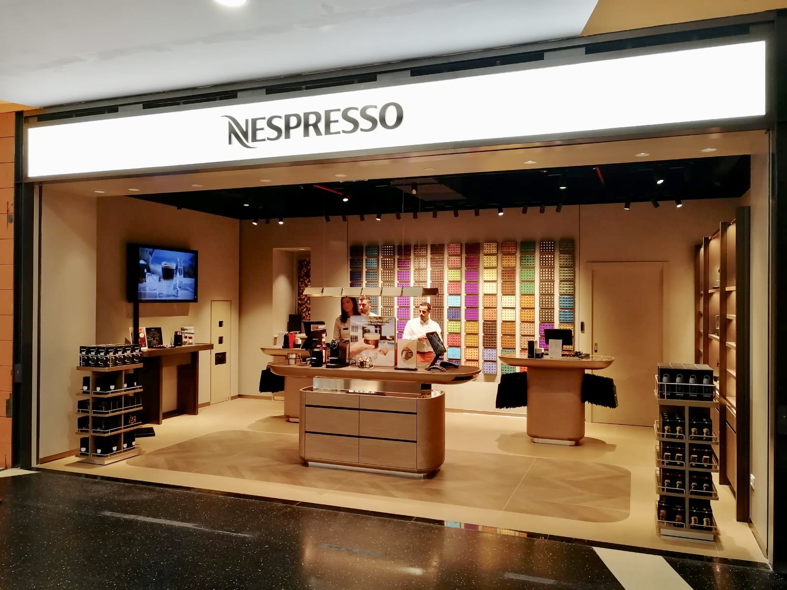 Nespresso I Petali Shopping Gallery