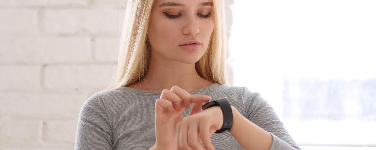 How to Access the Keypad & Change Audio Output During an Apple Watch Call