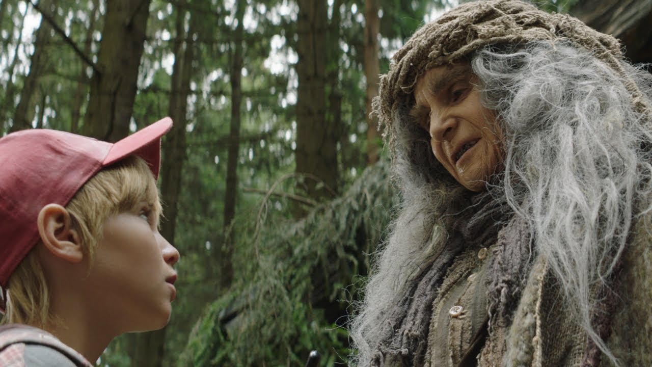 Посмотрел «Баба Яга спасает мир». Это главный кринж года