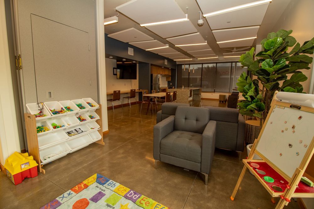 13400 NW Cornell Road Beaverton, OR 97229 Property Management Co.