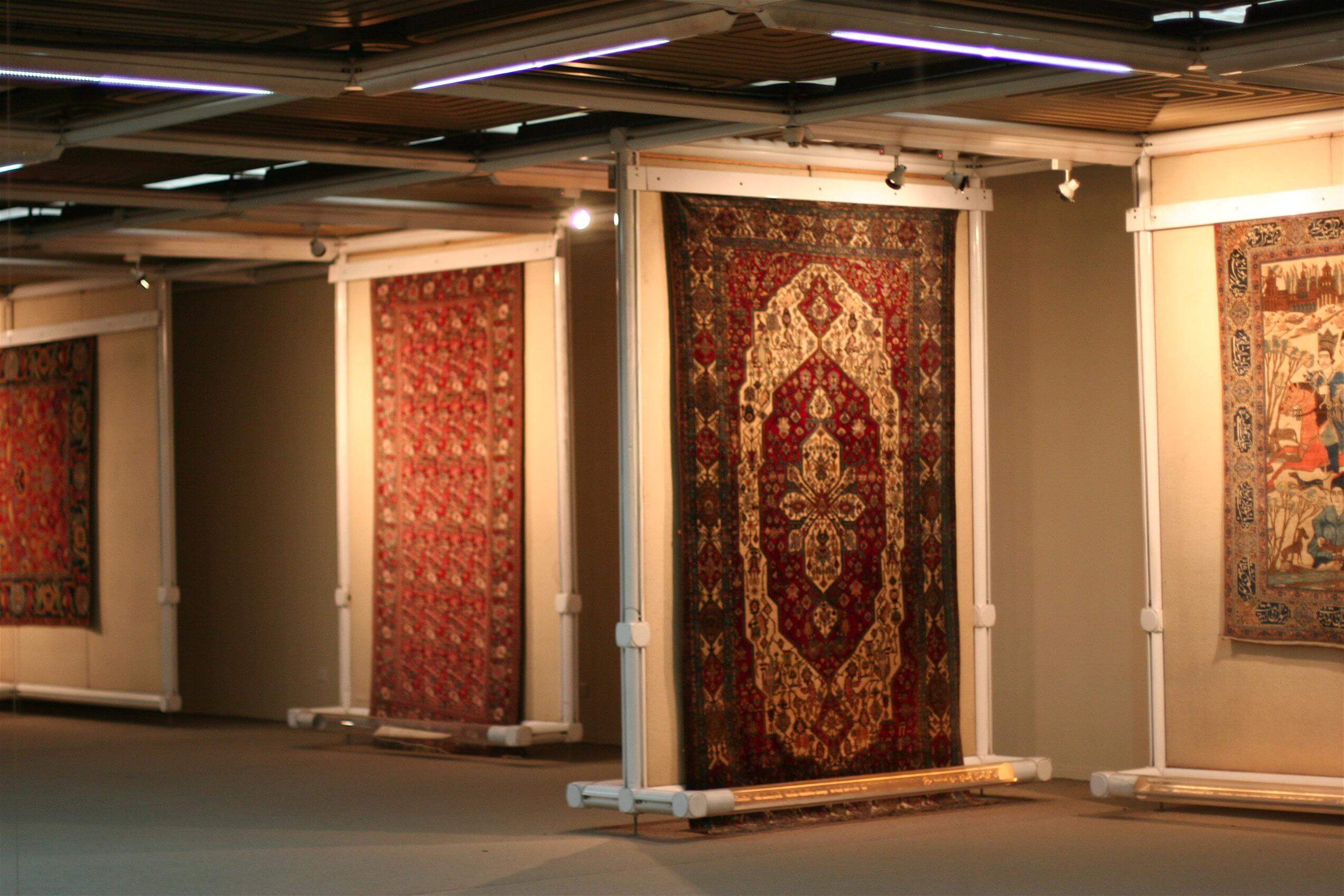 Persian Carpet Museum Persian Carpet Persian Art Iran Destination