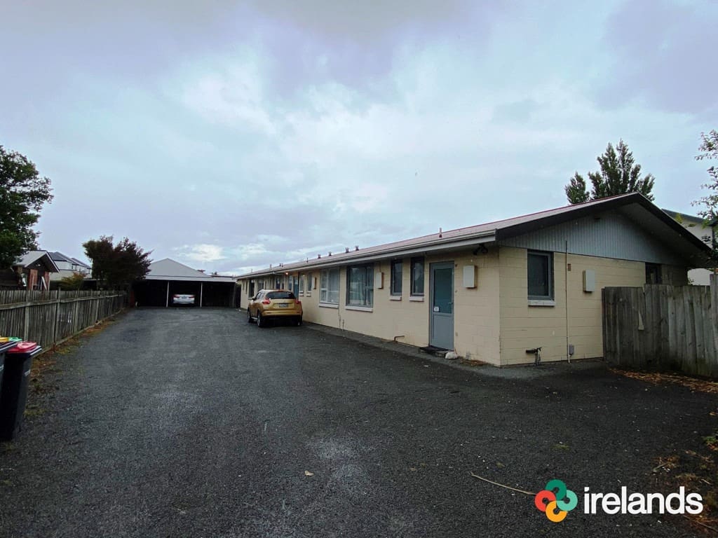 Two Bedroom Flat in Linwood, Linwood Irelands