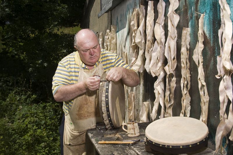 A guide to the Irish bodhrán drum