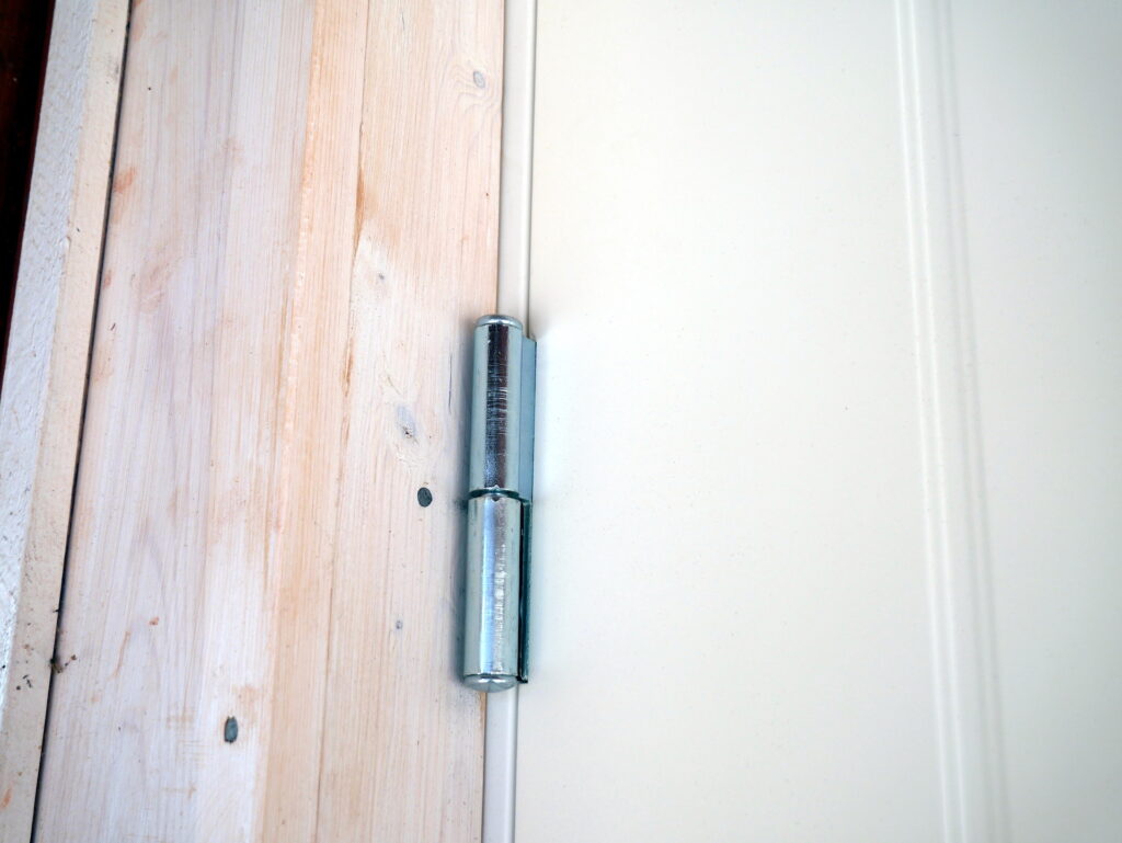 How To Stop A Door From Squeaking at Diane Penn blog
