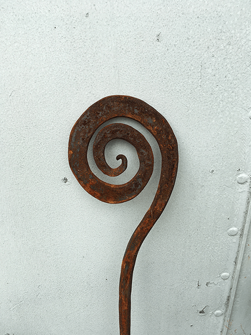 Wrought Iron Scroll Garden Stakes Winnipesaukee