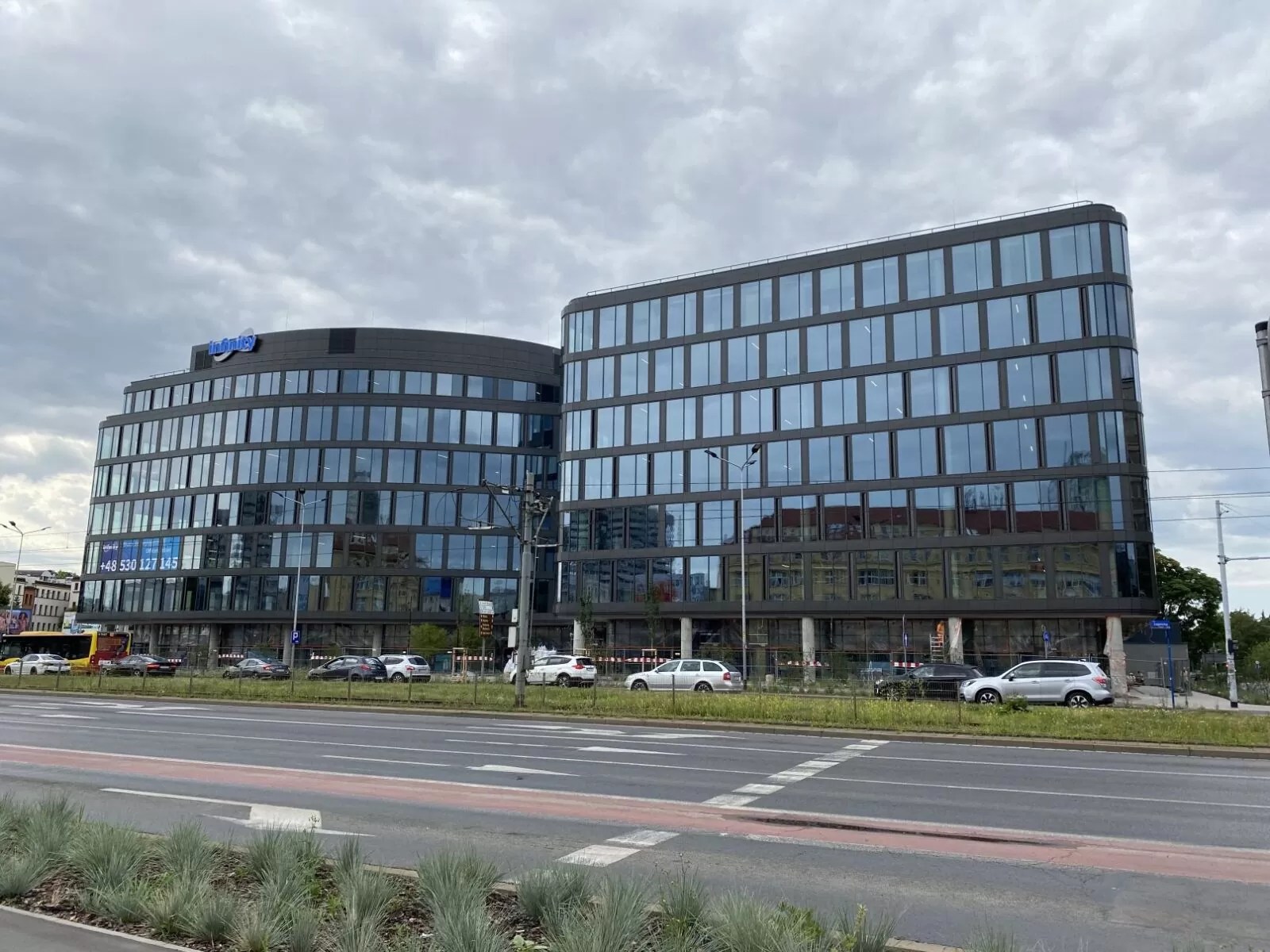 Avestus Real Estate biurowiec Infinity jest gotowy ISBtech.pl