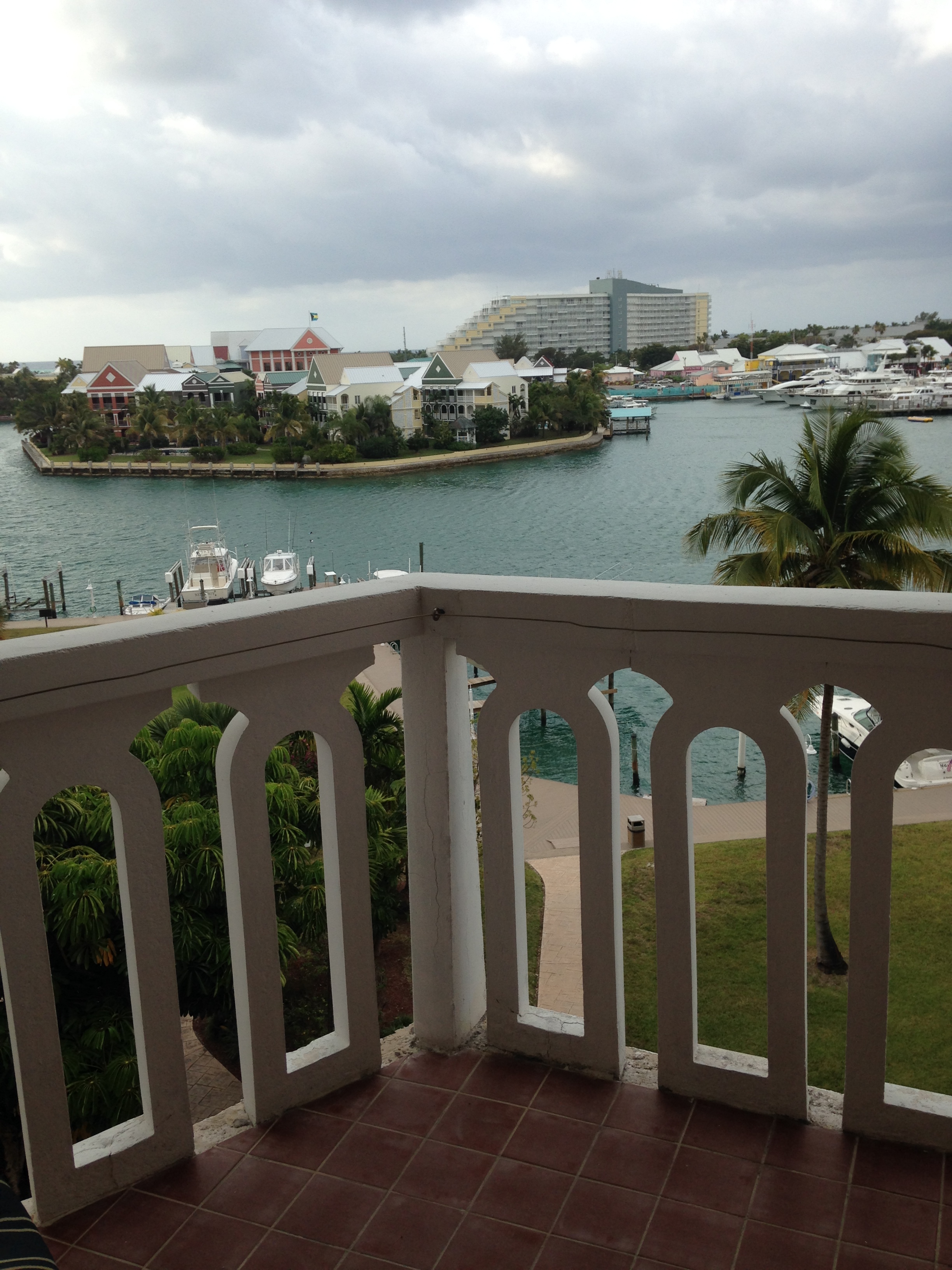 Harbor House Towers unit 605, Grand Bahama Island Property Listing