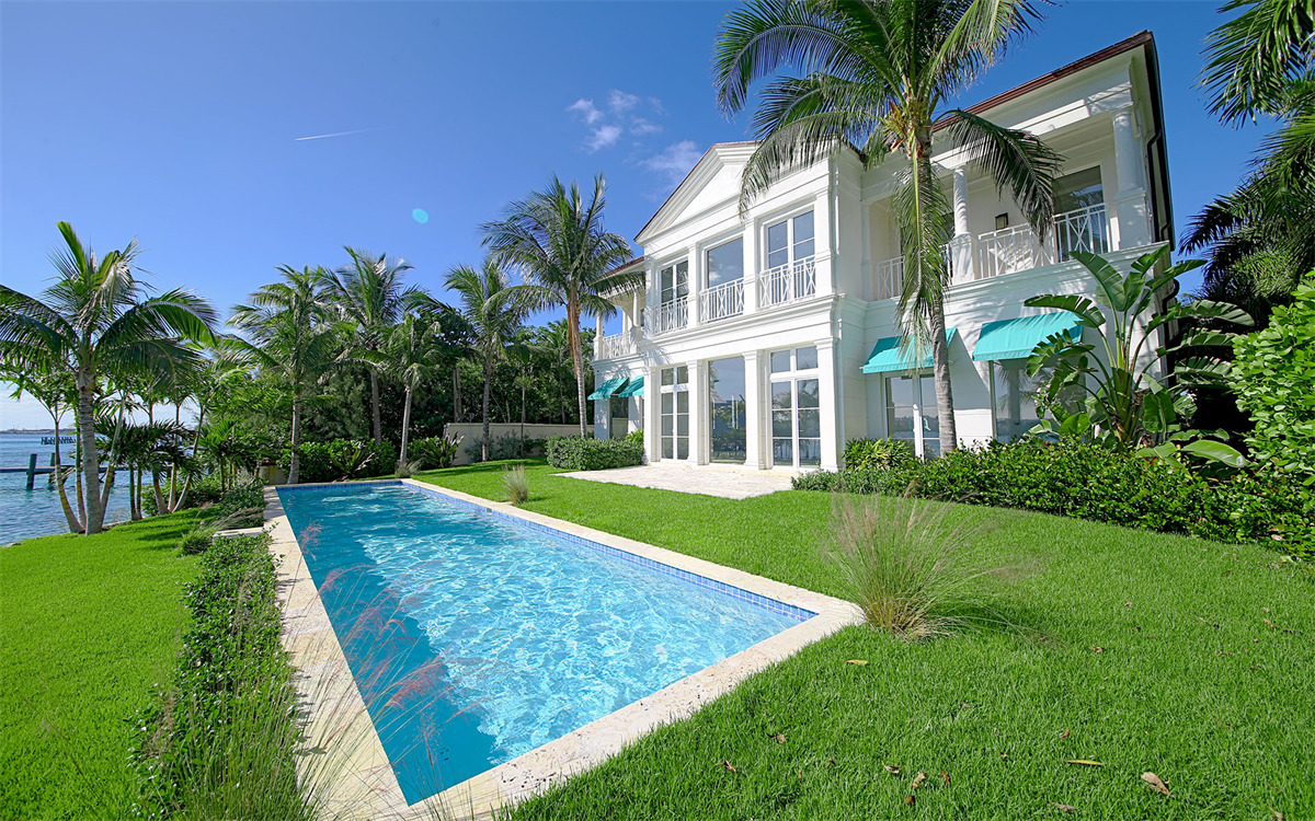 Waterfront Home on Paradise Island , Paradise Island Property