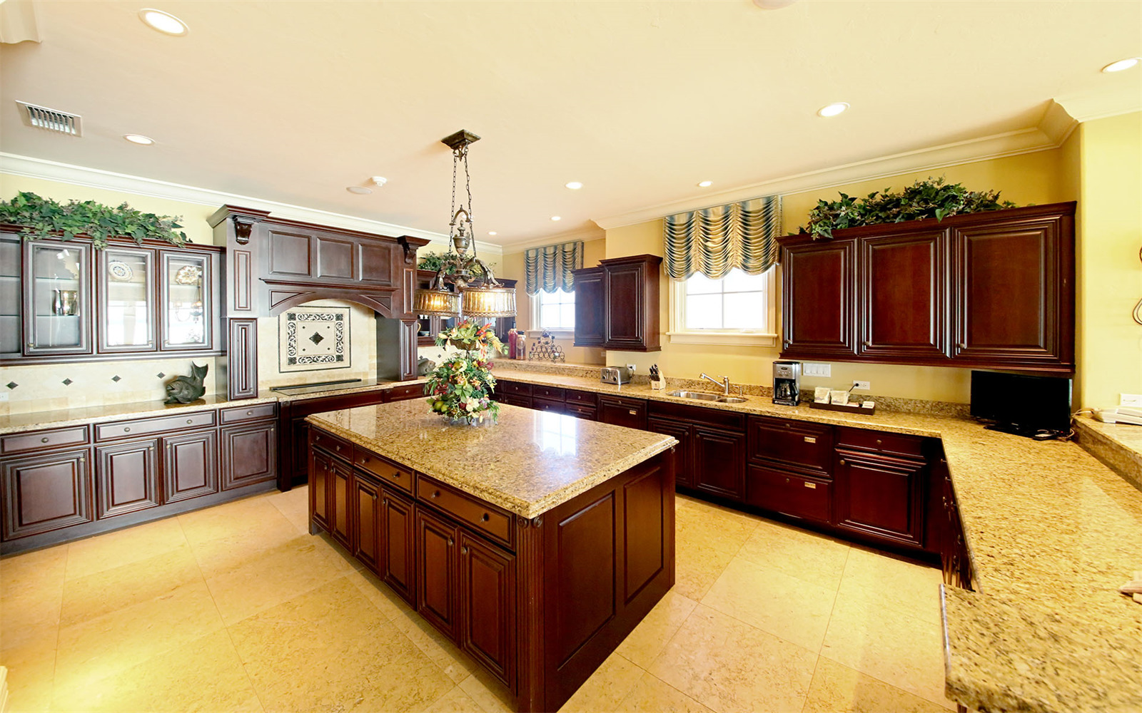 Grand Isle Villas Resort Penthouse, Great Exuma Property Listing