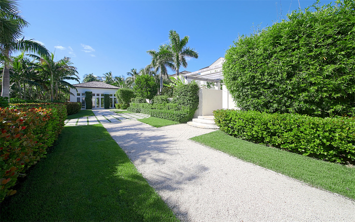 Waterfront Home on Paradise Island , Paradise Island Property