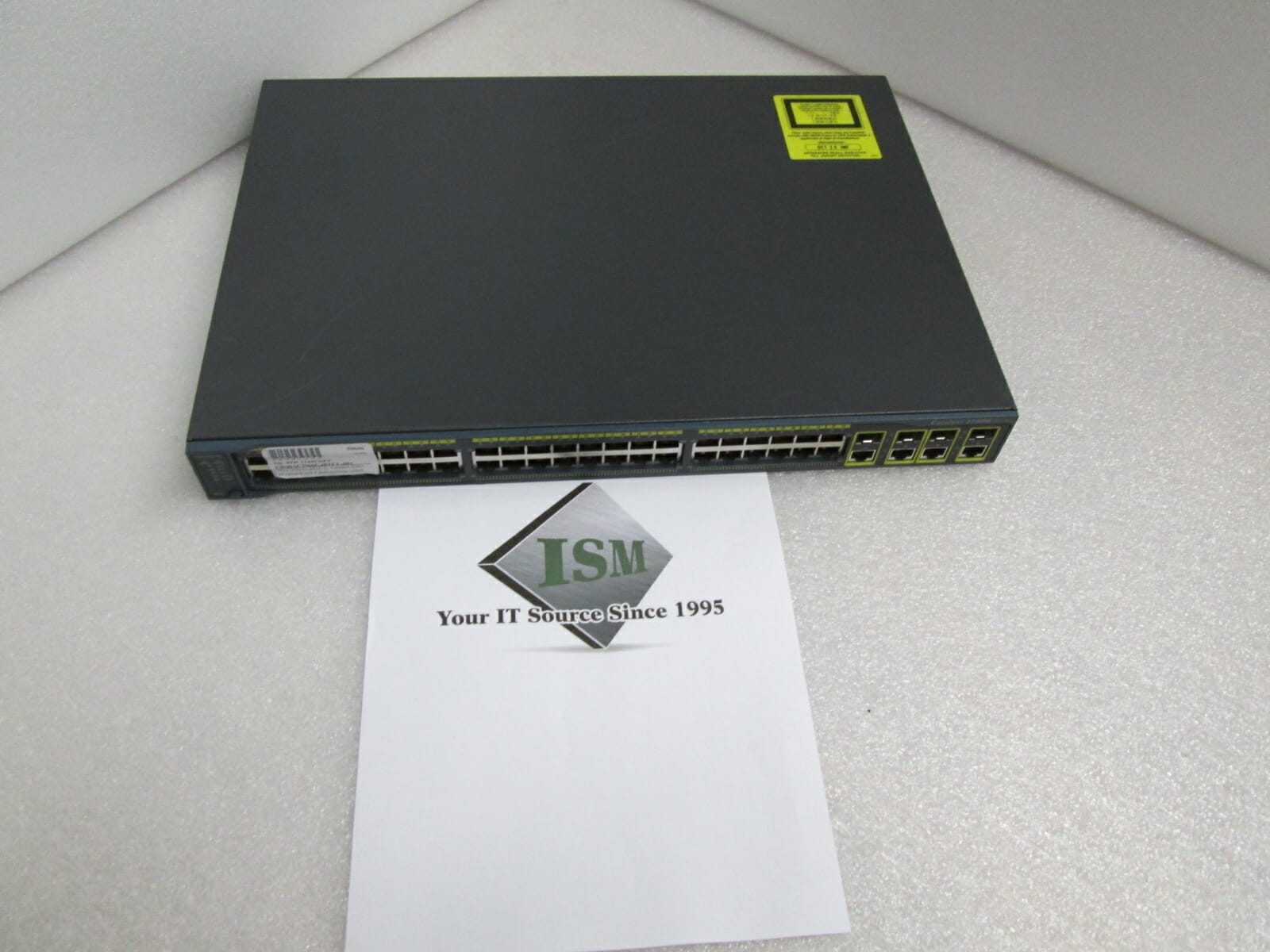 Cisco WSC2960G48TCL Cisco 48 port 10/100/1000 switch International