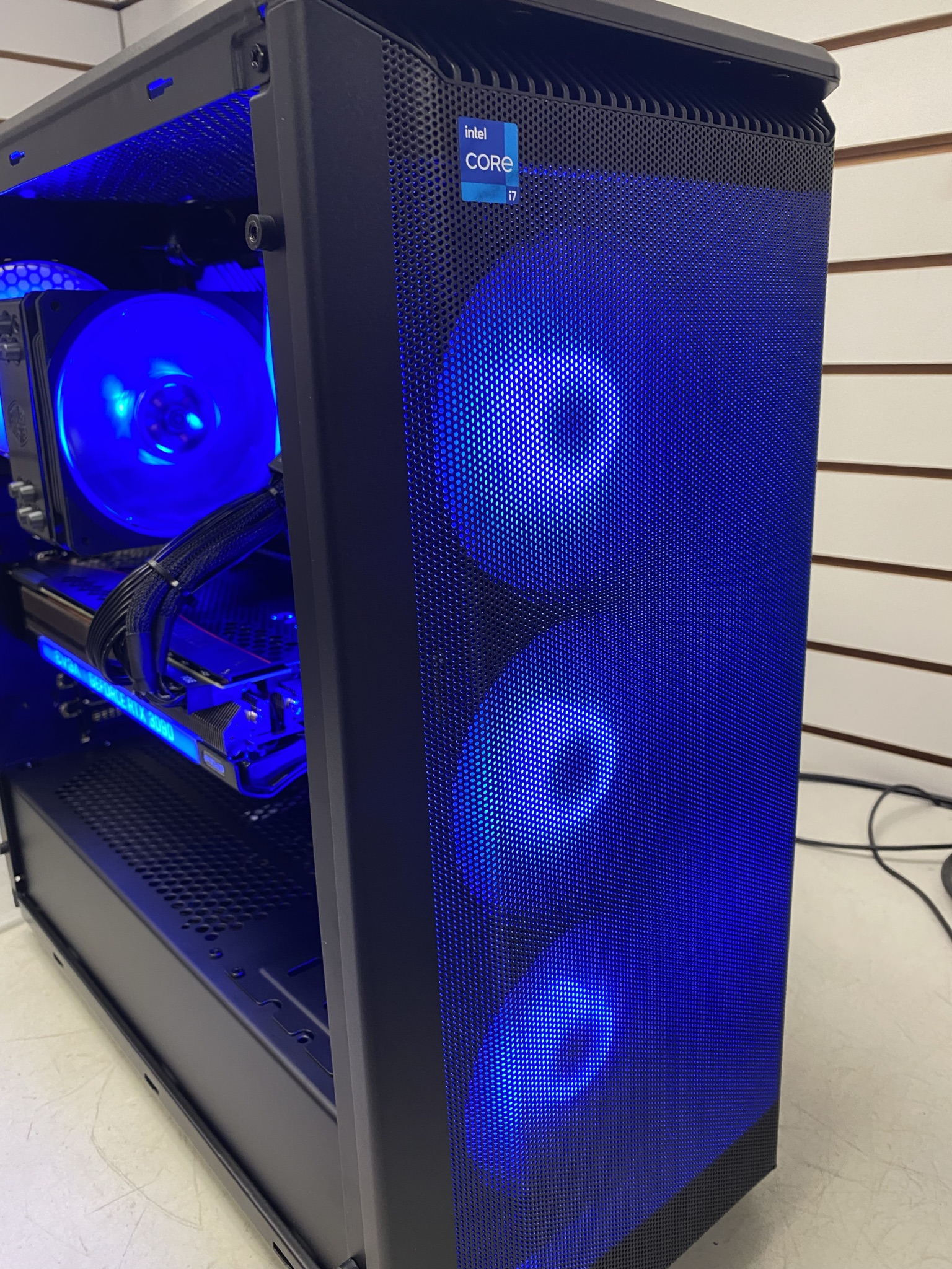 Intel 11th Gen i711700K, 32GB DDR4, 1TB NVMe, RTX 3090 FTW, 99th