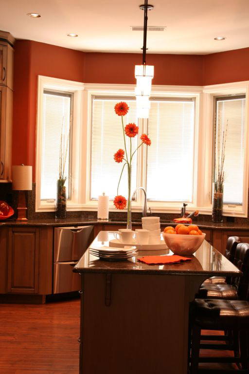 Looking to jazz up your kitchen? iSpace Designers