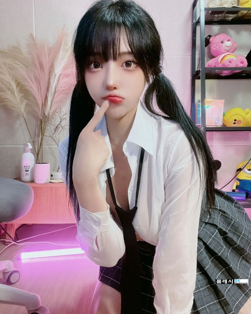 ㅇㅎ)BJ 박라희 무시무시하구나 > 안구정화 | 라이브스코어 라이브맨 : 실시간 라이브스코어 토토사이트 추천 꽁머니 먹튀검증