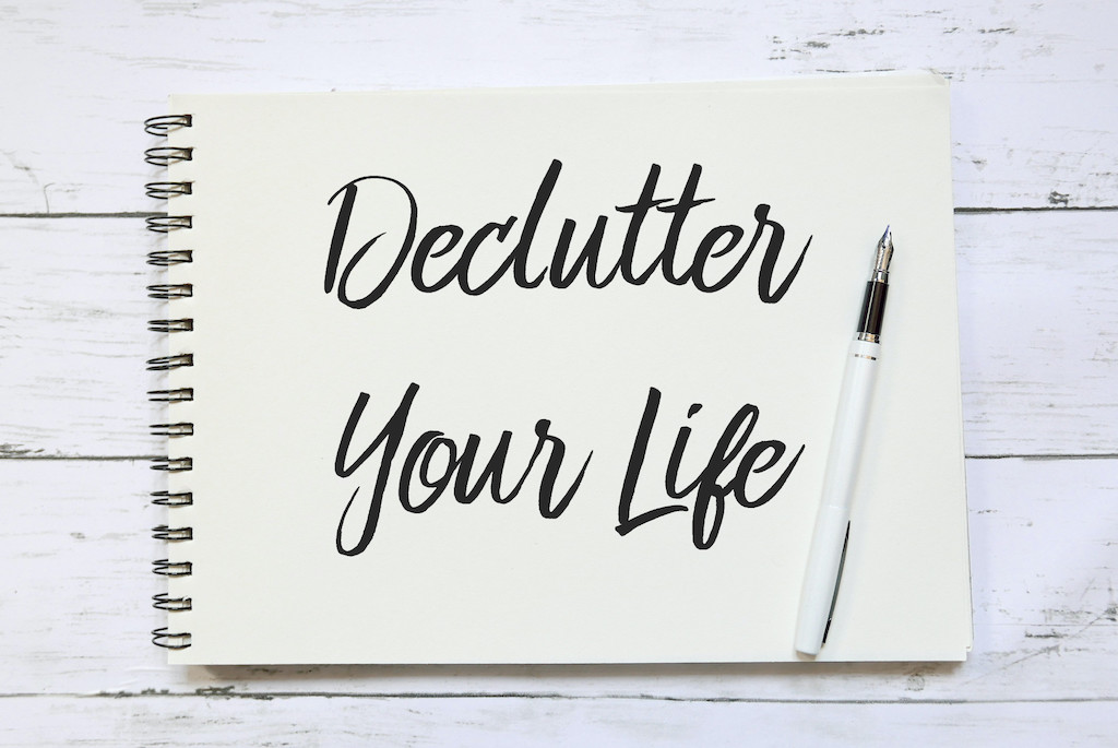 Decluttering Your Life How to Get Rid of Junk iStoryTime