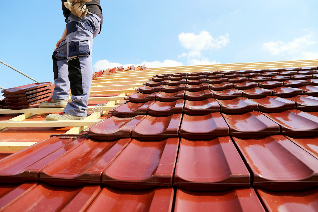 Before You Hire a Roofing Company Read This! iStoryTime
