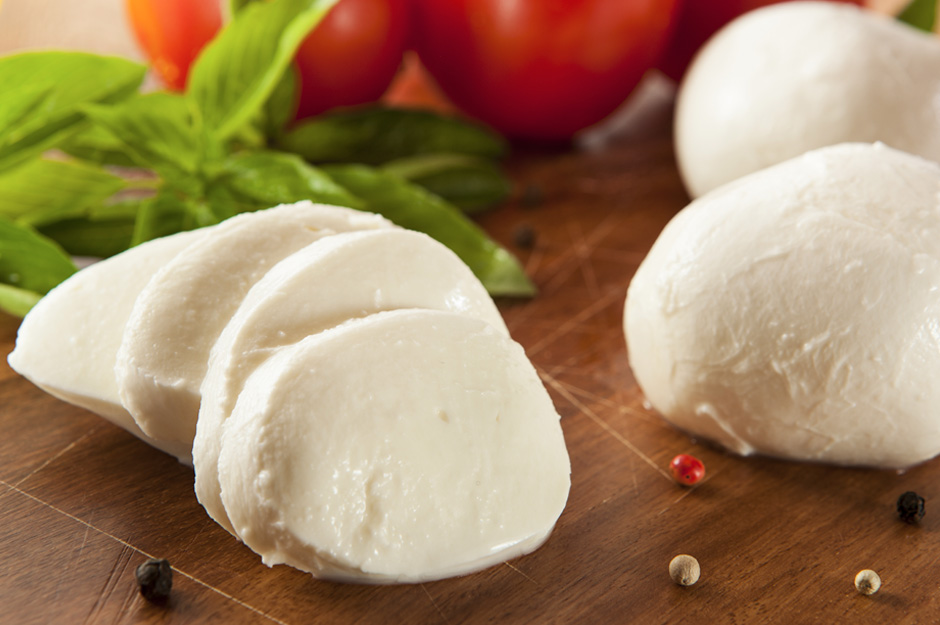 Benefits of Mozzarella for healthItalian feelings