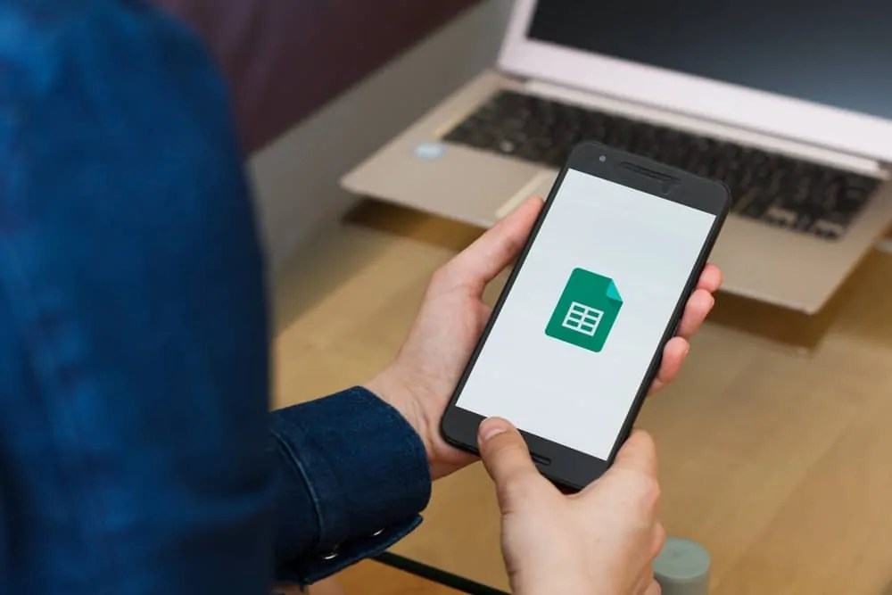 How to Hide Columns in Google Sheets (from the Android App or PC)