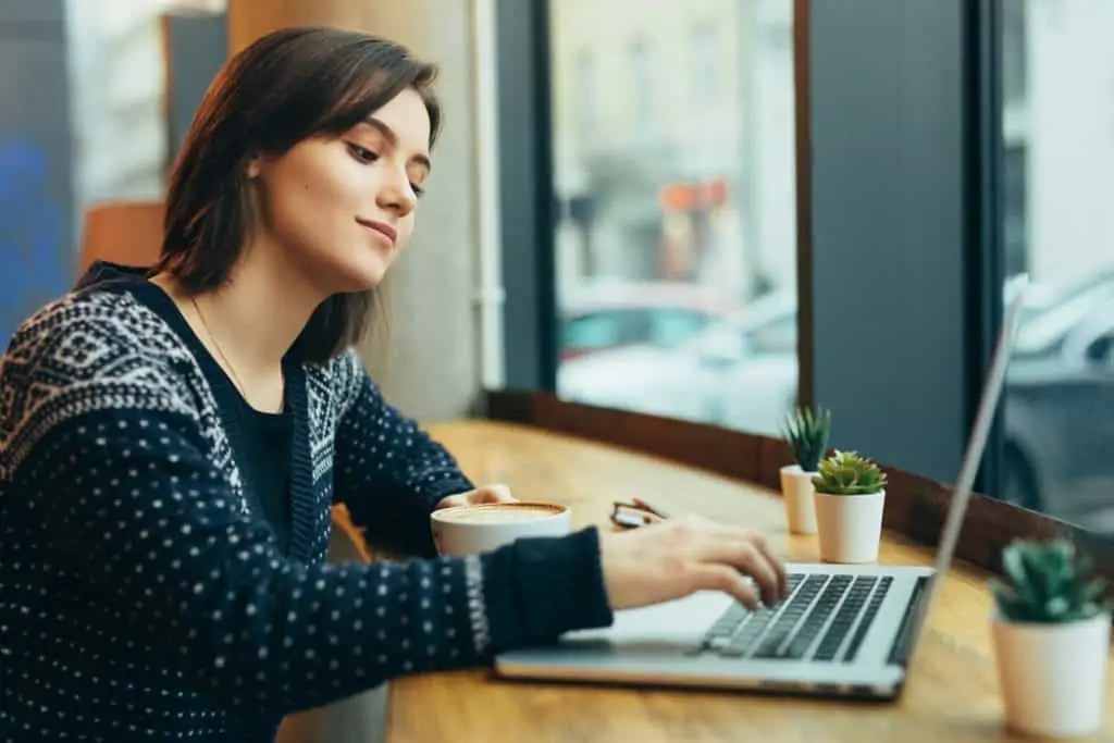 Hide Sidebar On Mobile In WordPress 3 Simple Steps Itechguides