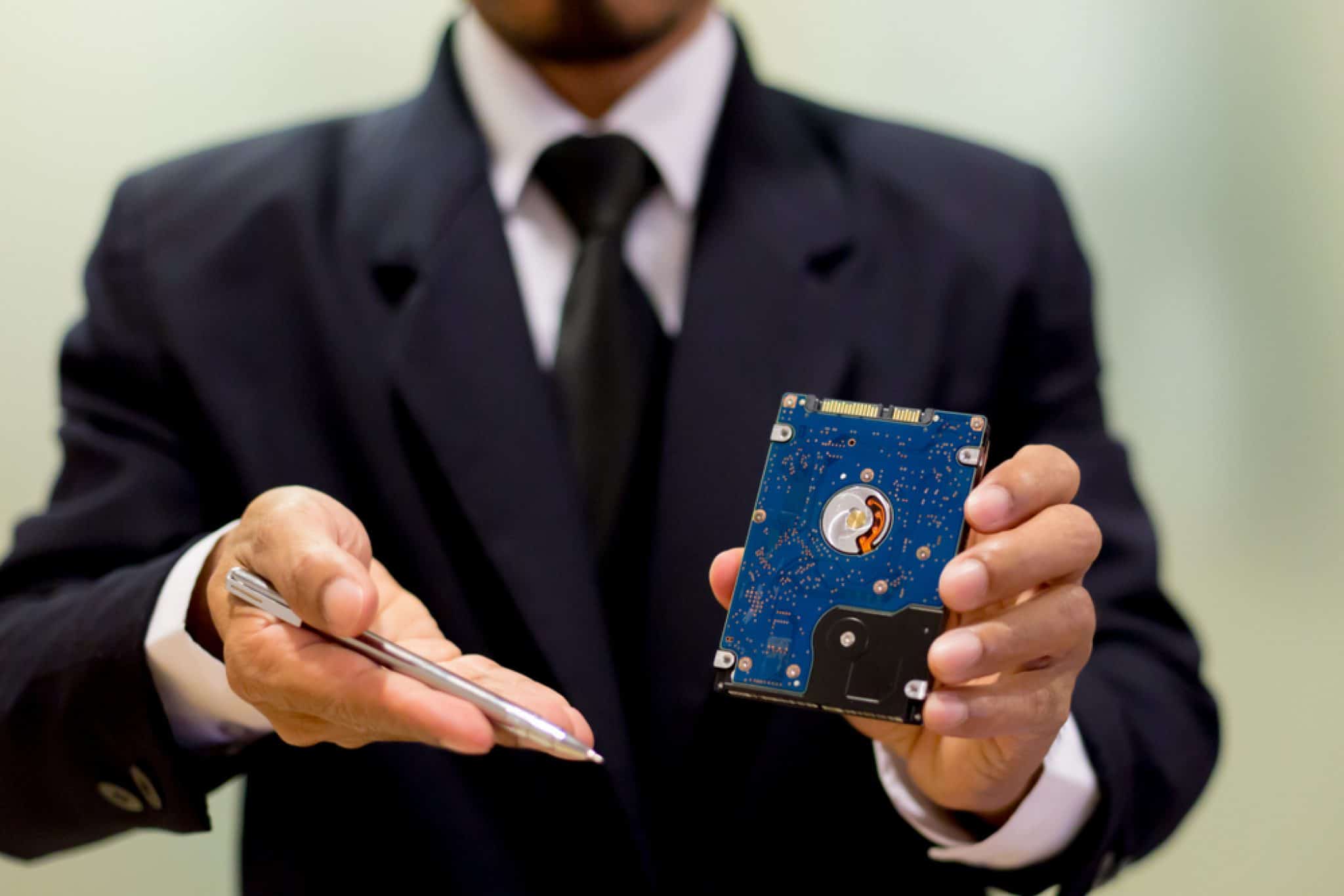 What is a Scratch Disk Overview, Features, Pros & Cons